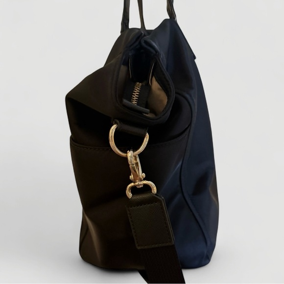 Kate Spade Chelsea Large Baby Tote Diaper Bag & Changing Pad Black, Tan Interior - Picture 6 of 16